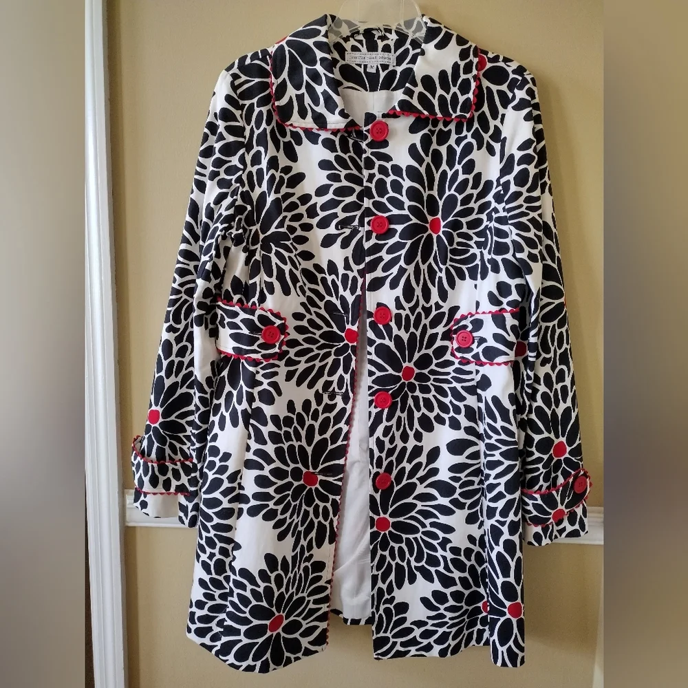 Jennifer Reale Design Chic Black White Red Floral Trench Coat Size Medium - Picture 1 of 7